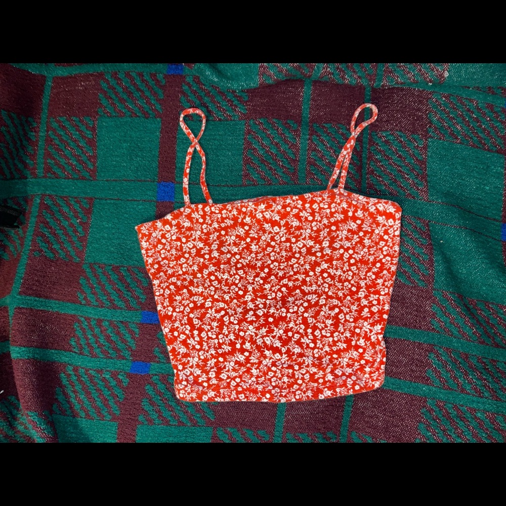 Cropped tank top
